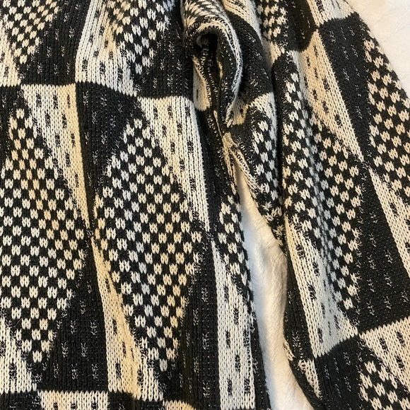 Vintage knit sweater - Picture 2 of 3